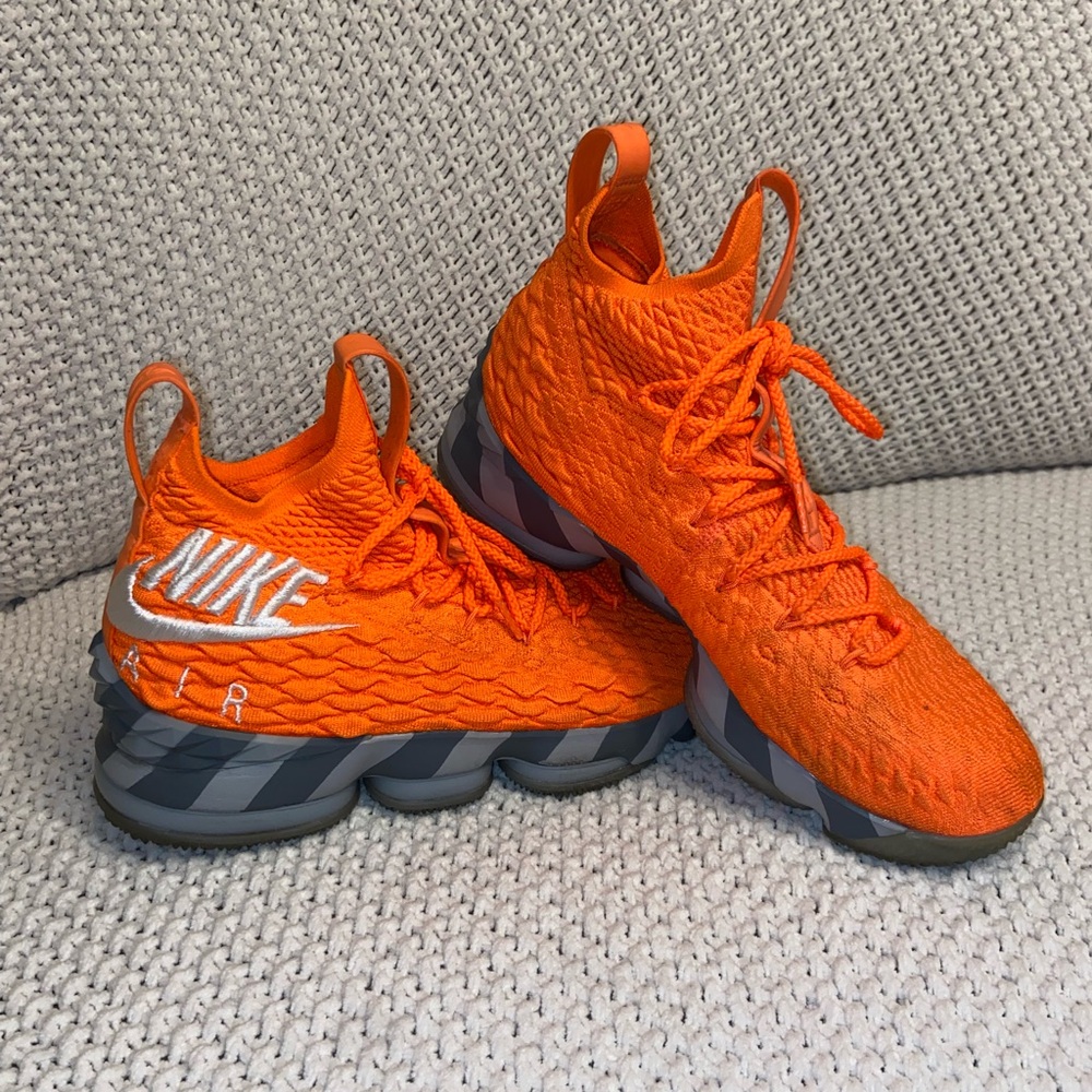 Limited Edition Lebron 15 Orange Box Basketball Shoes - Picture 2 of 15